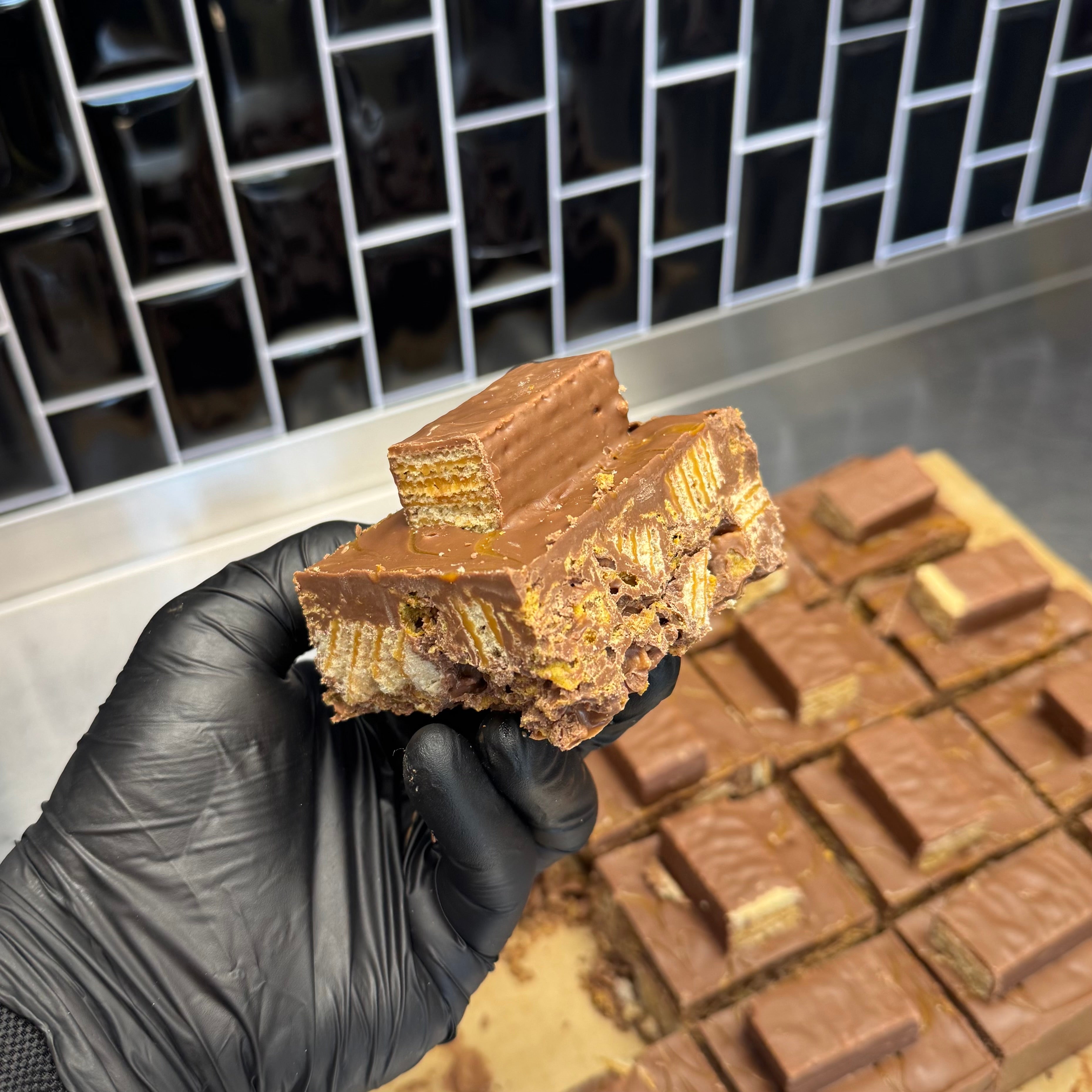 Tunnocks Caramel Wafer Cornflake Cake Recipe