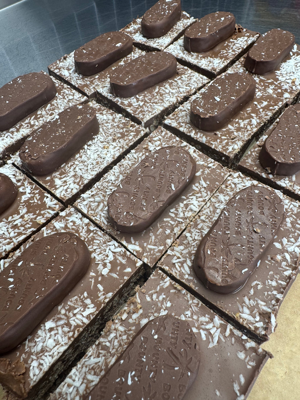 Bounty Crispy Cake Recipe