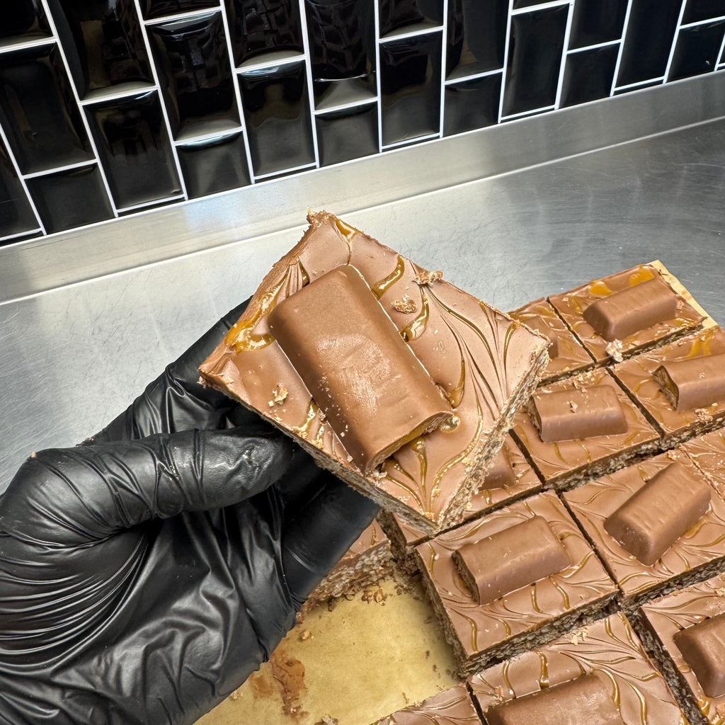 Wispa Gold Crispy Cake Recipe
