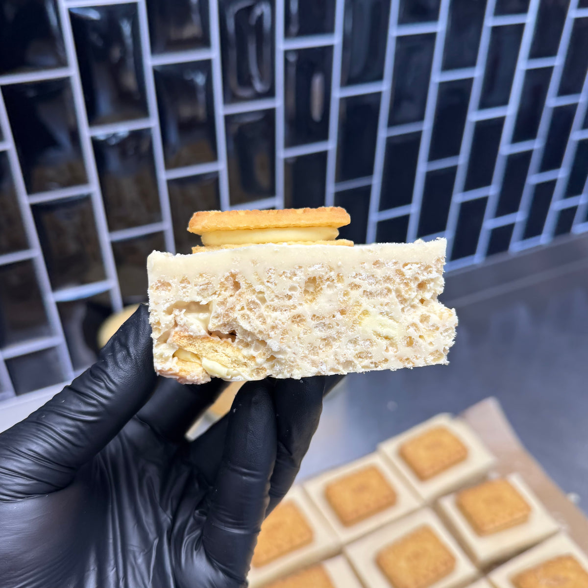 Custard Cream Crispy Cake Recipe