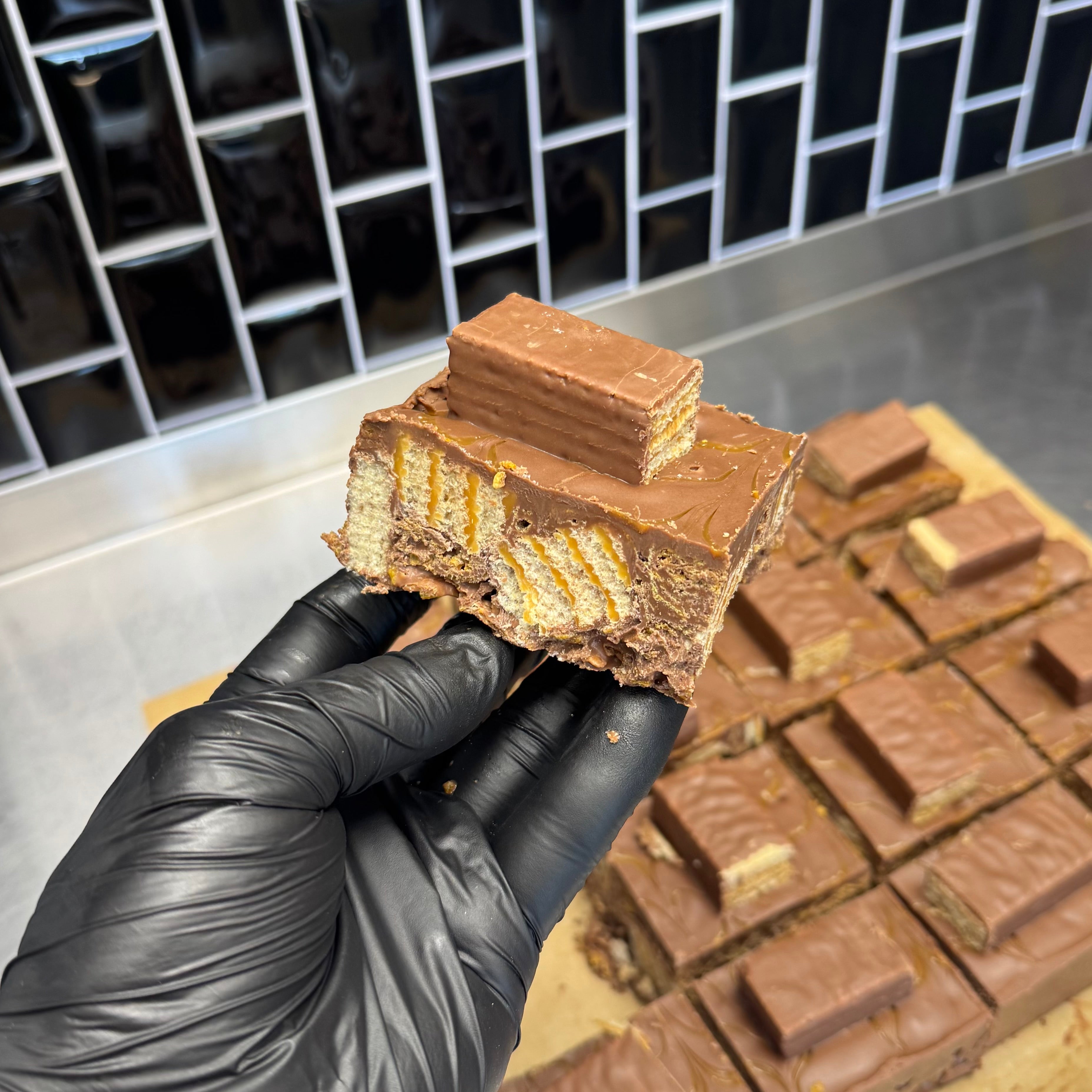 Tunnocks Caramel Wafer Cornflake Cake Recipe
