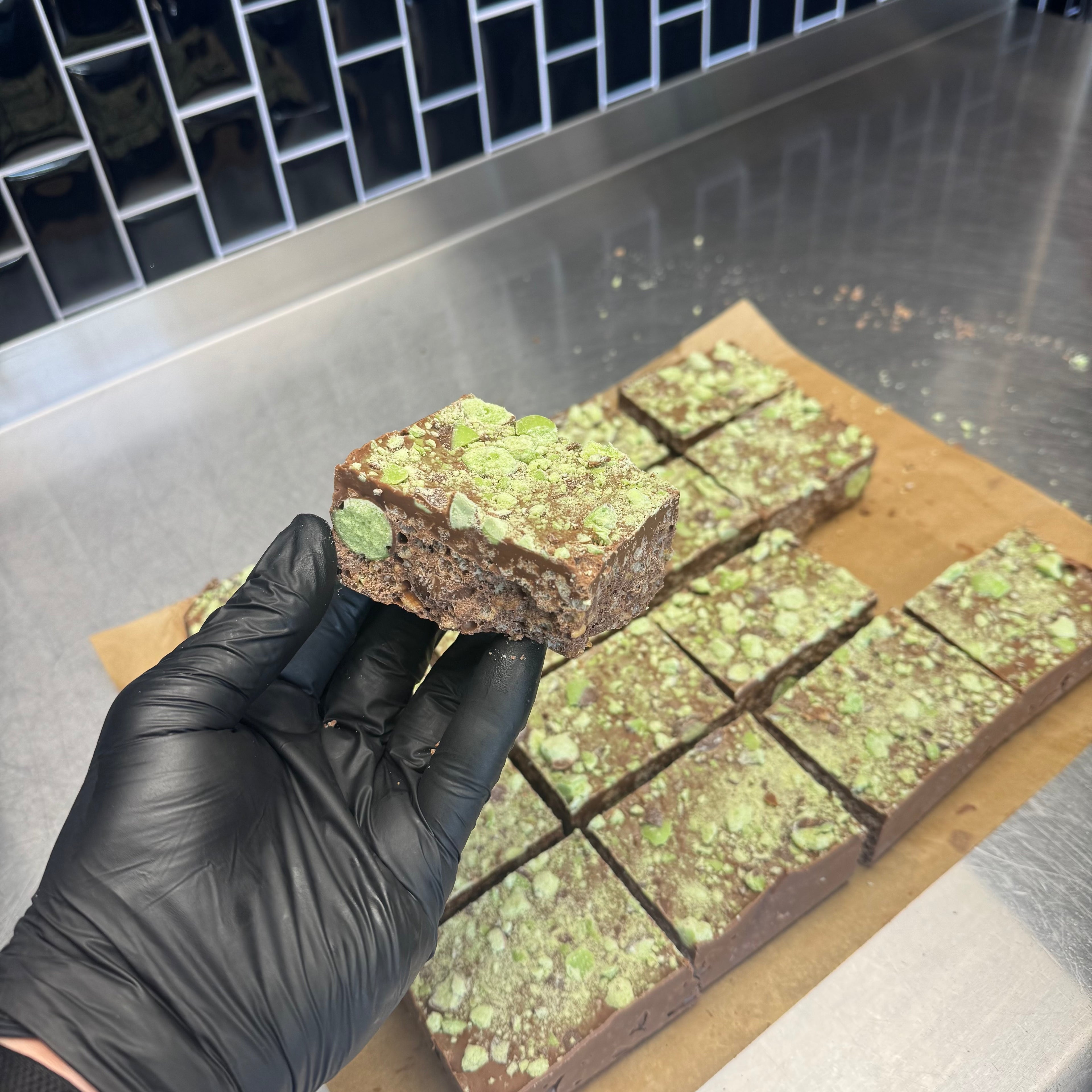 Mint Aero Crispy Cake Recipe