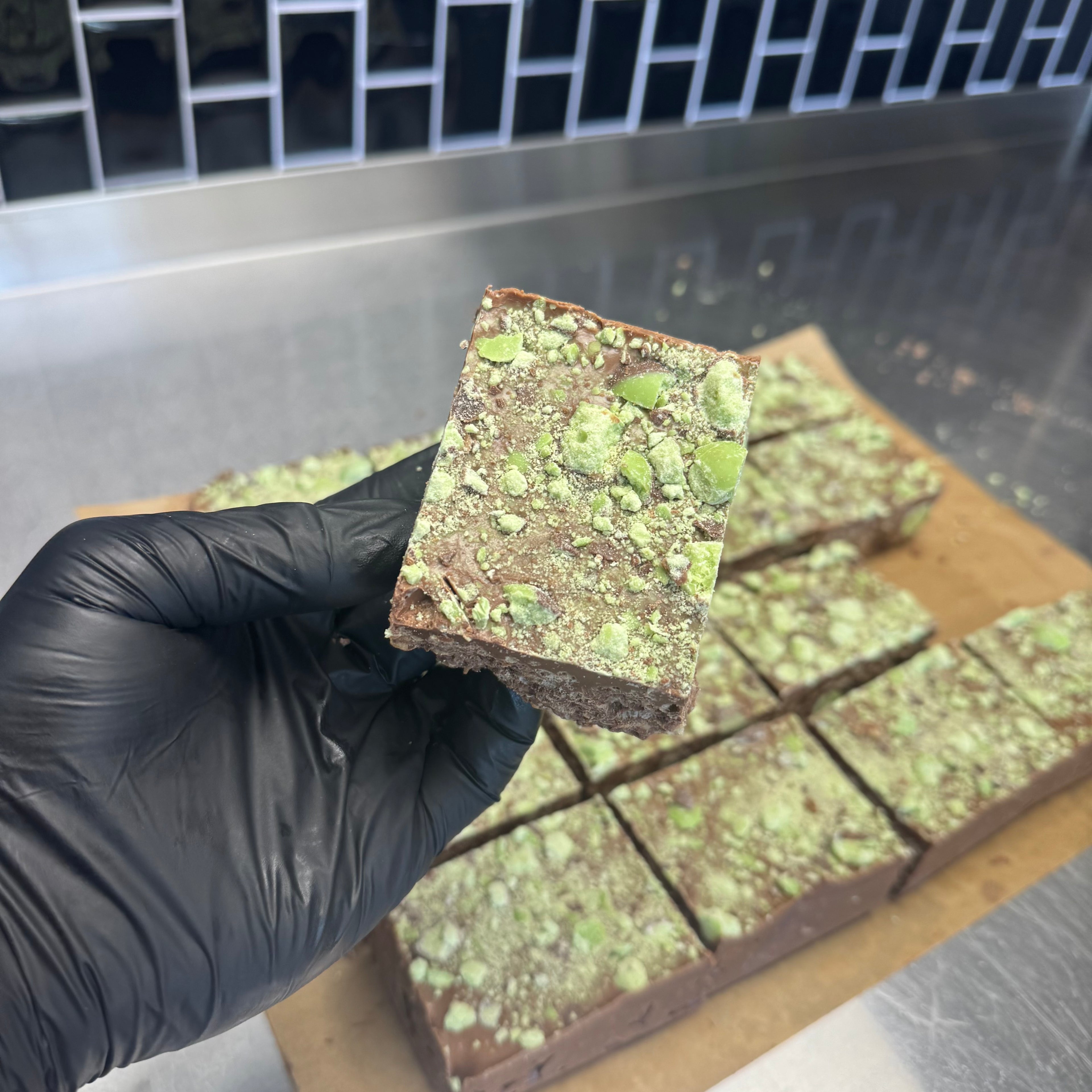 Mint Aero Crispy Cake Recipe