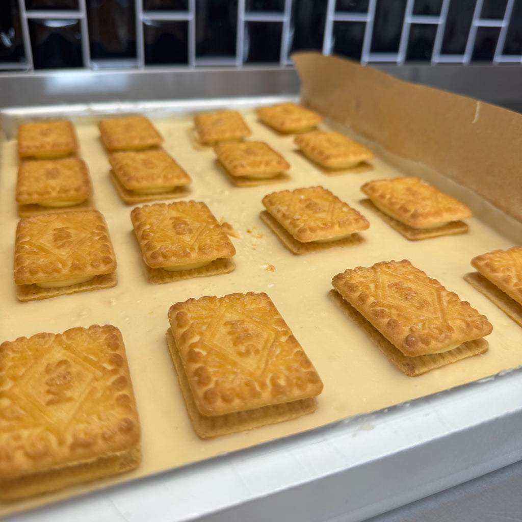 Custard Cream Crispy Cake Recipe