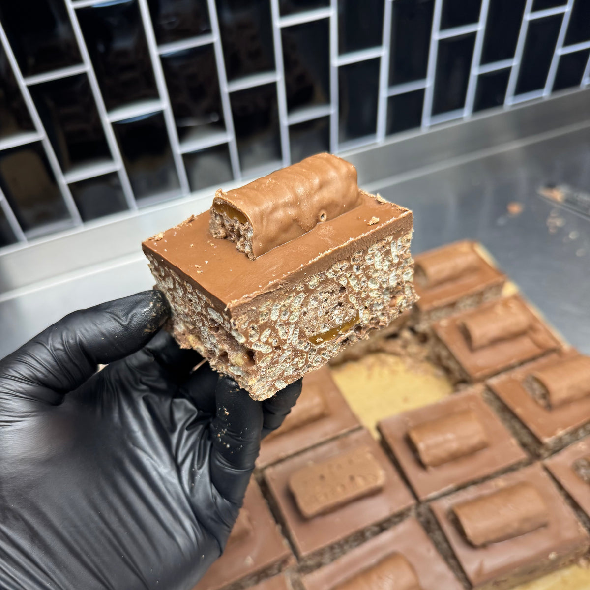 Toffee Crisp Crispy Cake Recipe