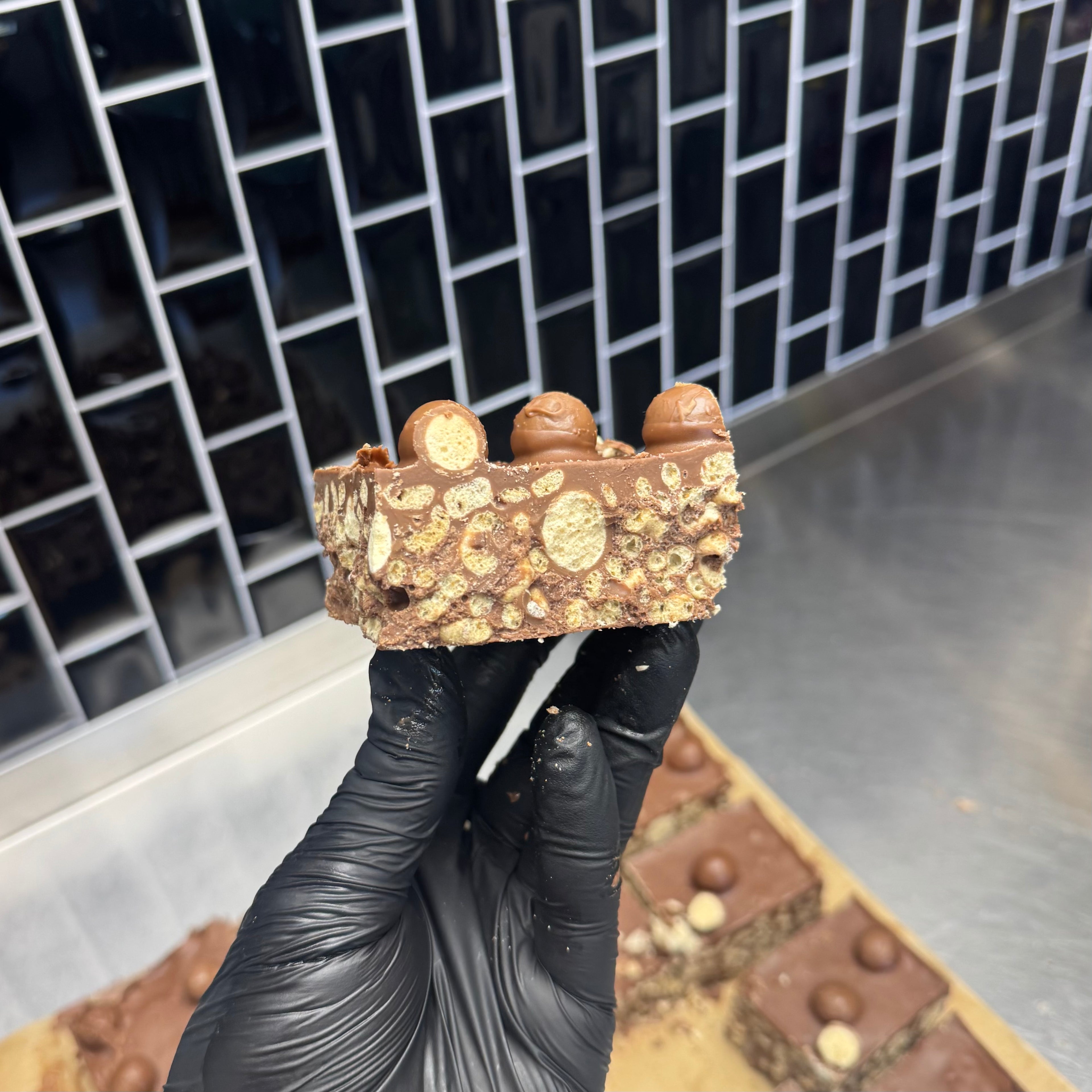 Malteser Cheerios Cake Recipe
